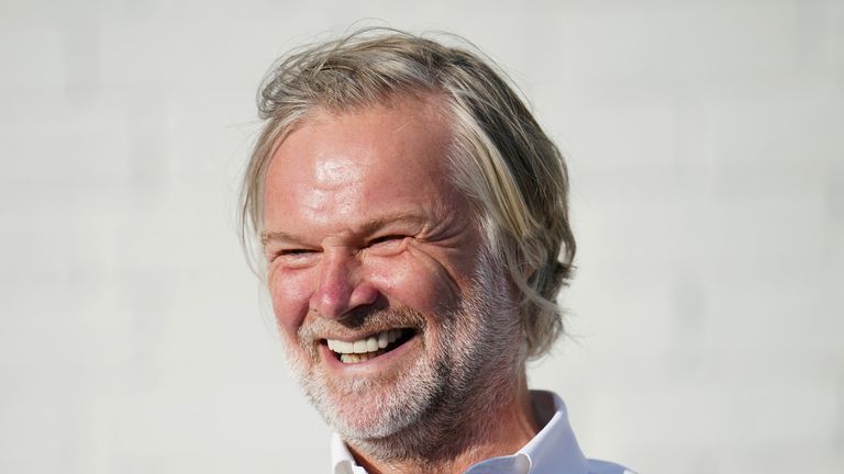 Steven Pressley replaces Tony Docherty at Dundee